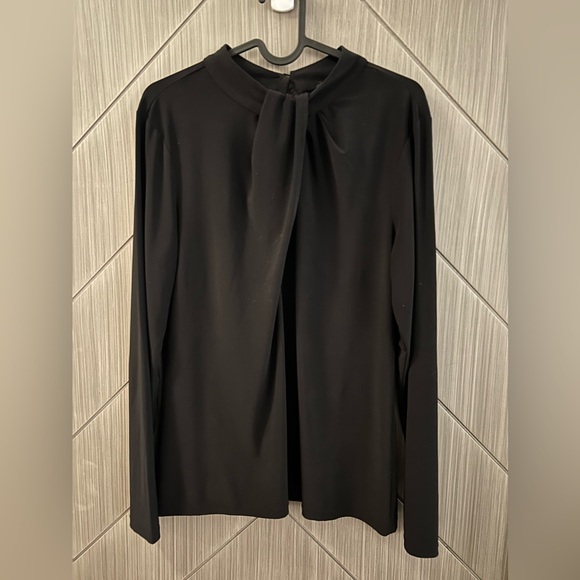 Halogen Mock Turtleneck Black Top w/ Peephole. Great, stretch jersey material. L - Picture 1 of 4